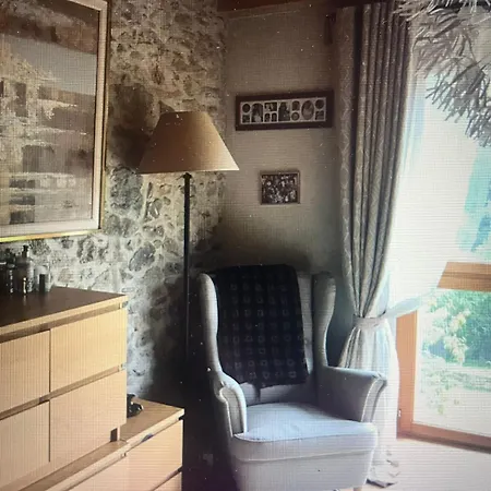 Dans Ferme Renovee Apartment